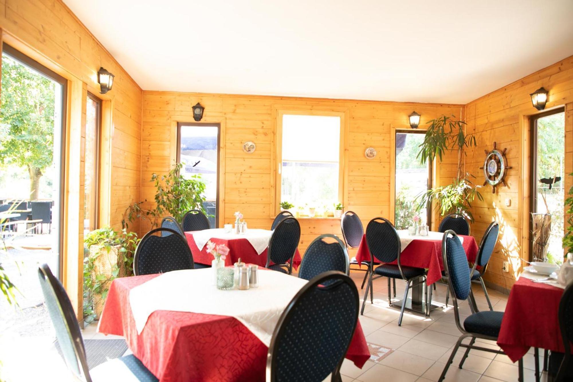 Waldhaus Lahnstein Hotel Ngoại thất bức ảnh